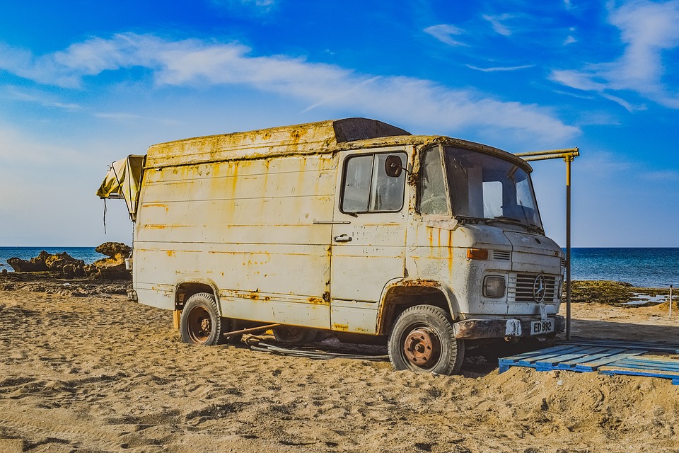 Van Wreckers in Perth